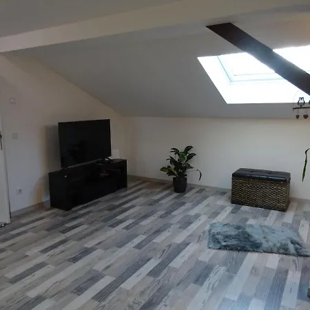 Ferienwohnung Natalie - Hildegard Mayer منزل للإقامة