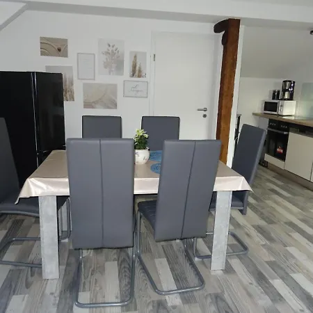 منزل للإقامة Ferienwohnung Natalie - Hildegard Mayer هاندي فيت