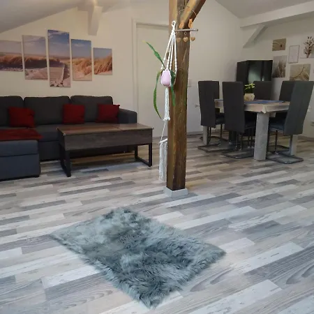 منزل للإقامة Ferienwohnung Natalie - Hildegard Mayer